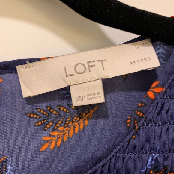 LOFT Patterned Blouse - Picture 4 of 8